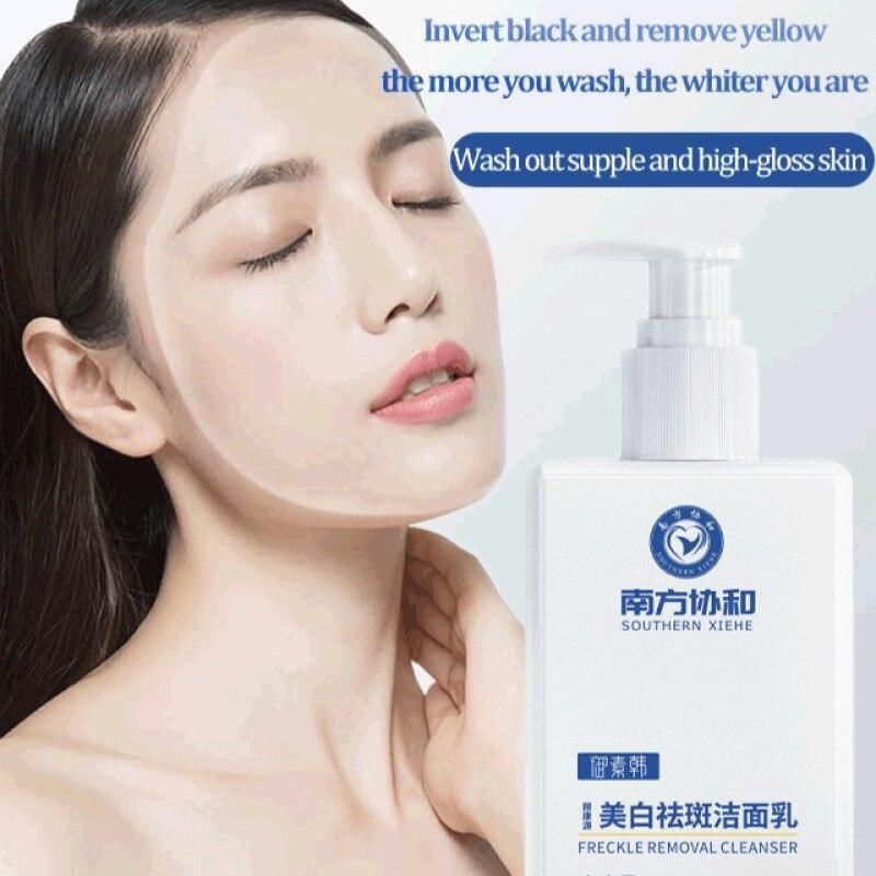 Korean Whitening Facial Cleanser